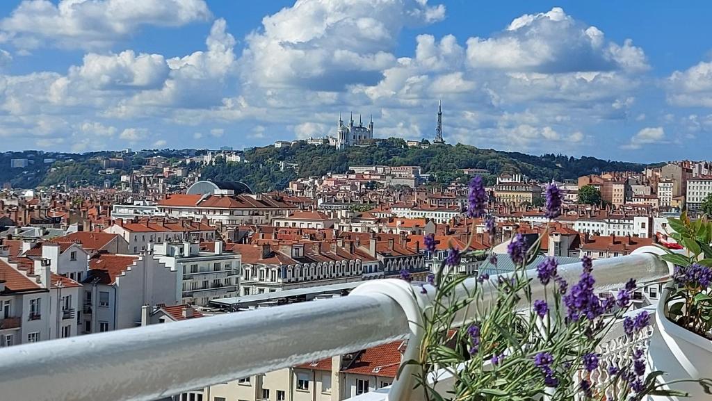 Plein SUD Terrasse avec vue Panoramique Climatisation Parking