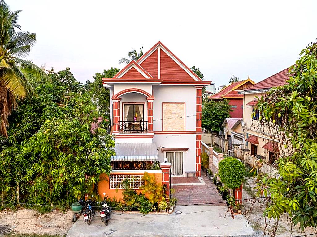 The Khmer House Villa