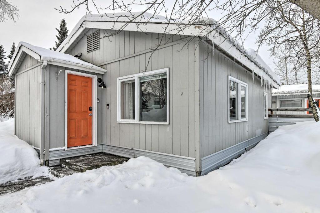 Anchorage Home, Minutes From Downtown!