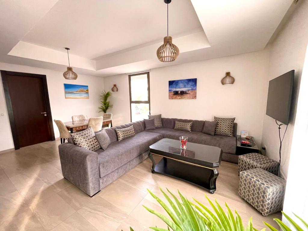 Luxurious Golf & Sea View Beach Apartment with Pool Access - Cocon de Taghazout Bay